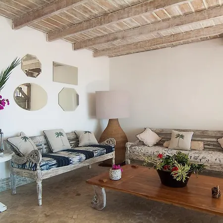 Coral Flora Villa Beach Front Gili Trawangan Room photo
