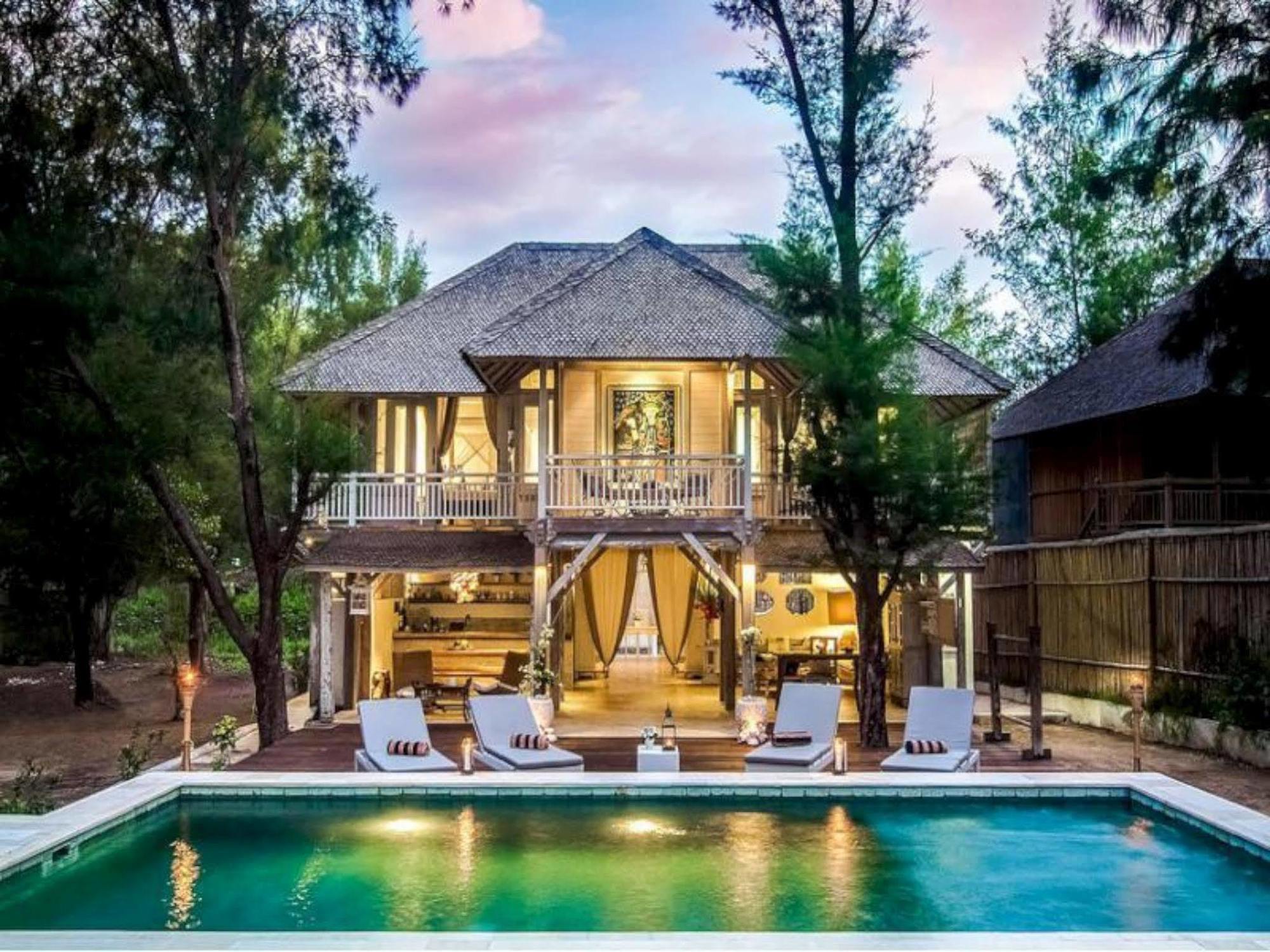 Coral Flora Front Villa Gili Trawangan
